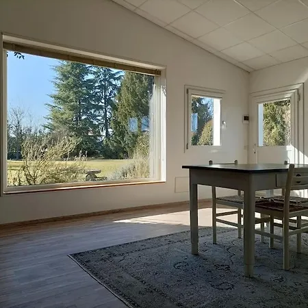 Miani Open Space 아파트 실레아
